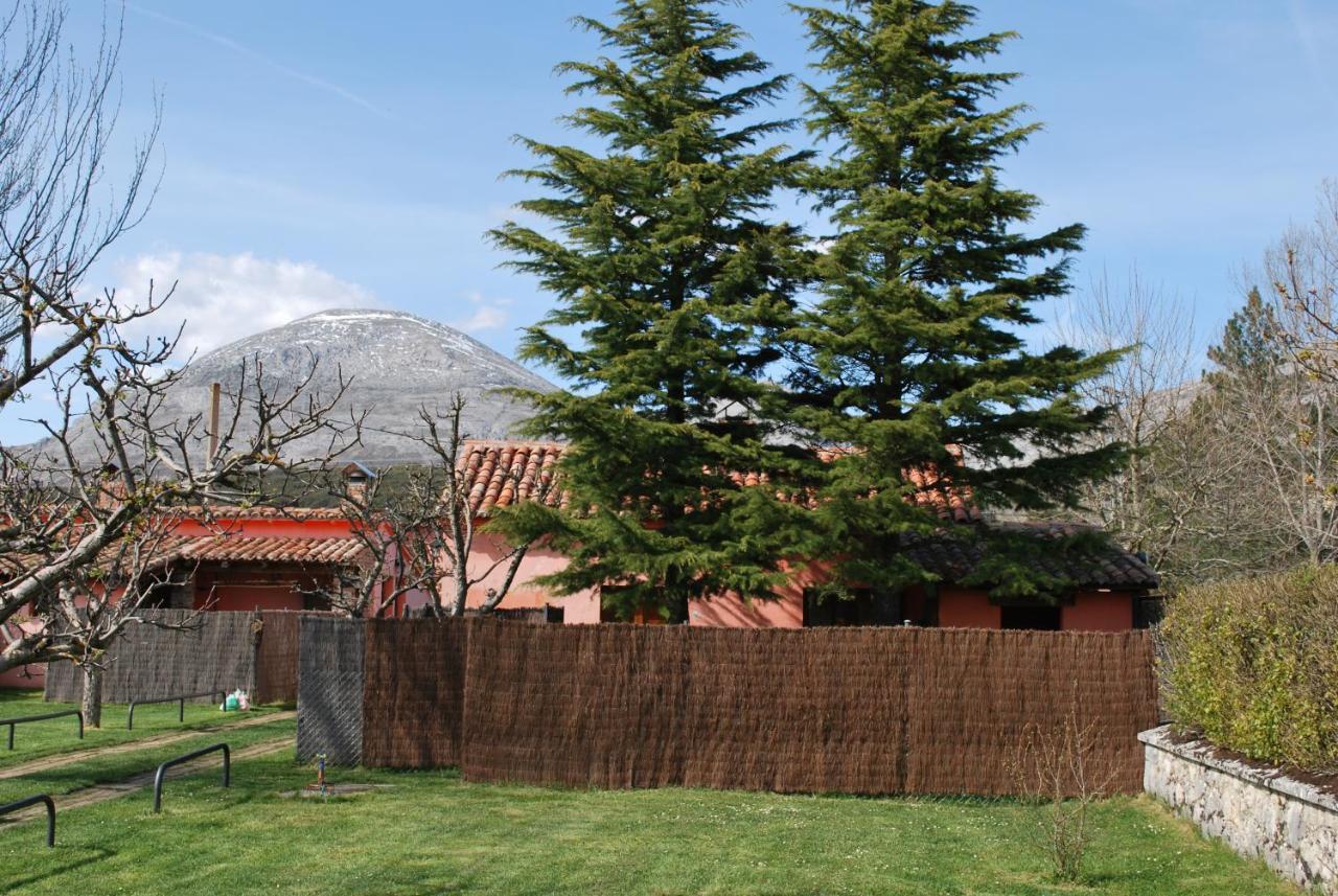 El Uncar Villa Castrejon de la Pena Exterior photo